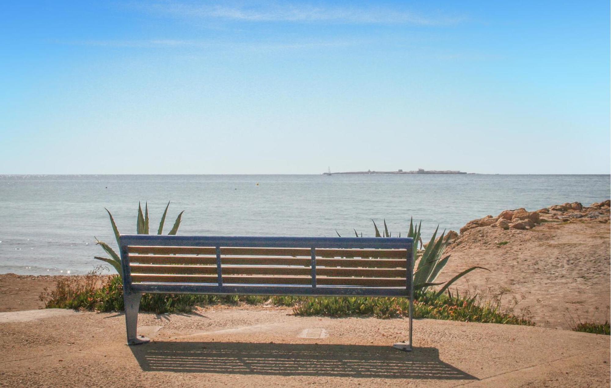 2 Bedroom Awesome Home In Santa Pola Luaran gambar